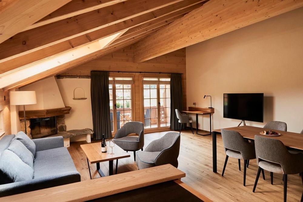 Hotel Alpenland Gstaad Ngoại thất bức ảnh